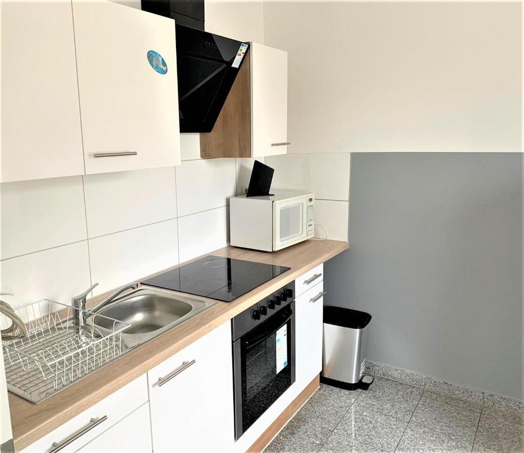 Apartment Voll Moebeliert Mit Balkon Bremen Exteriör bild